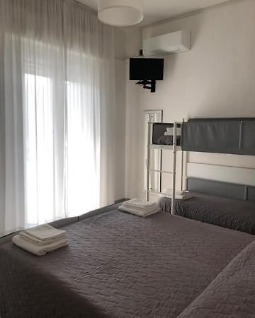 Hotel Oria Rimini Kültér fotó
