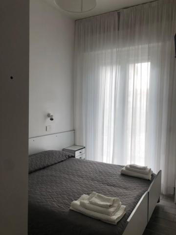 Hotel Oria Rimini Kültér fotó