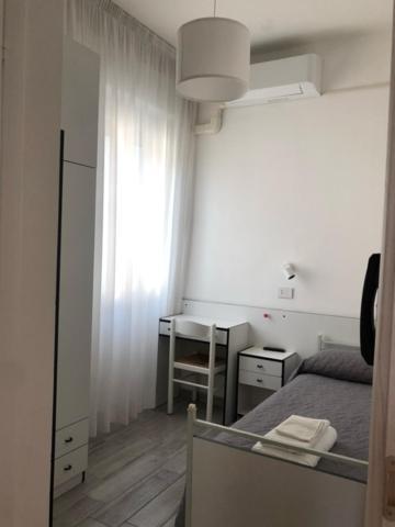 Hotel Oria Rimini Kültér fotó